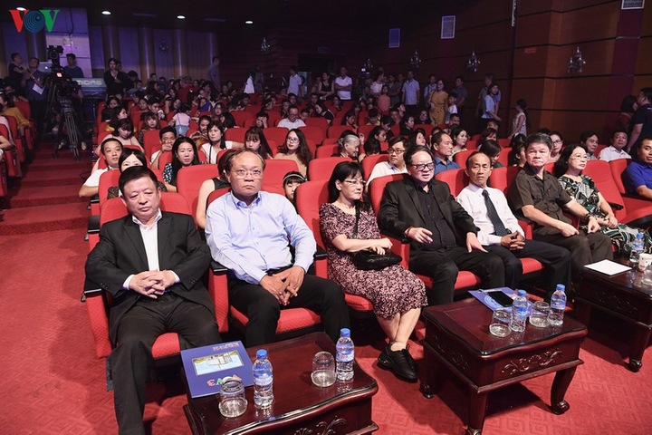 Tưng bừng đêm công diễn và trao giải Liên hoan Giai điệu Sơn ca 2020 - 3