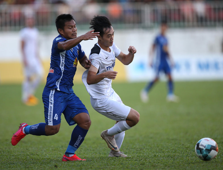 BLV Quang Huy: Xuân Trường, Anh Đức là động lực cho HAGL thêm cảm hứng - 2