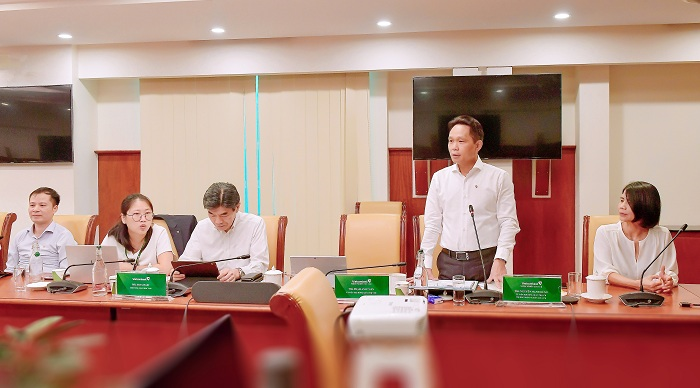 Vietcombank tổ chức tọa đàm khoa học: Kinh tế thế giới và Việt Nam quý 2/2020 - 4