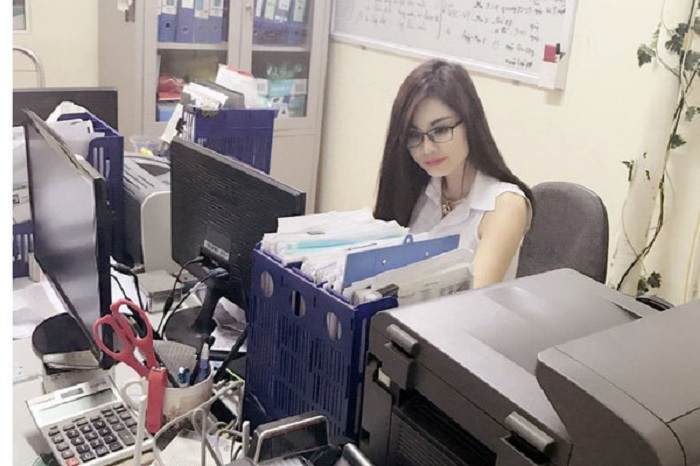 Người phụ nữ đưa tài xế Grab bị đâm đi cấp cứu: 'Tôi không sợ vạ lây' - 2