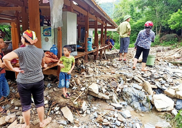 Mưa lũ lịch sử ở Hà Giang: Nhà máy thủy điện 2.000 tỷ đồng bị đất đá vùi lấp - 4
