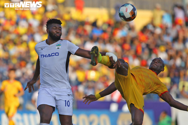 Thanh Hóa hòa Hoàng Anh Gia Lai: 'Vào top 8 là điều kỳ diệu' - 1