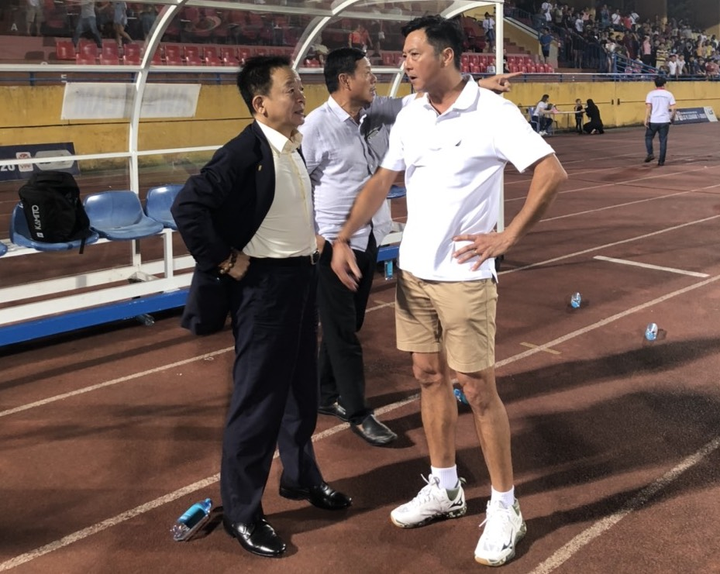 Bố của Chủ tịch Hà Nội FC thưởng nóng, vui chiến thắng cùng SHB Đà Nẵng - 2