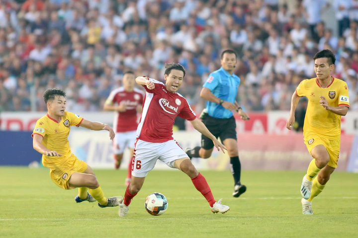 Trực tiếp CLB TP.HCM vs Hà Nội FC: Hà Nội FC liên tiếp ghi bàn - 7