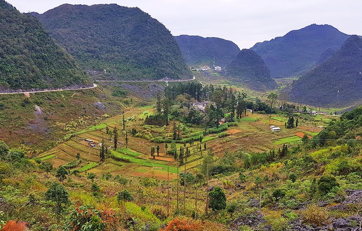 Dinh thự Vua Mèo ở Hà Giang kêu cứu: Di tích xuống cấp vì đâu? - 2