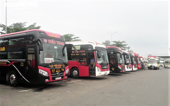 Đà Nẵng giãn cách xã hội, vận tải hành khách liên tỉnh hoạt động thế nào? - 1