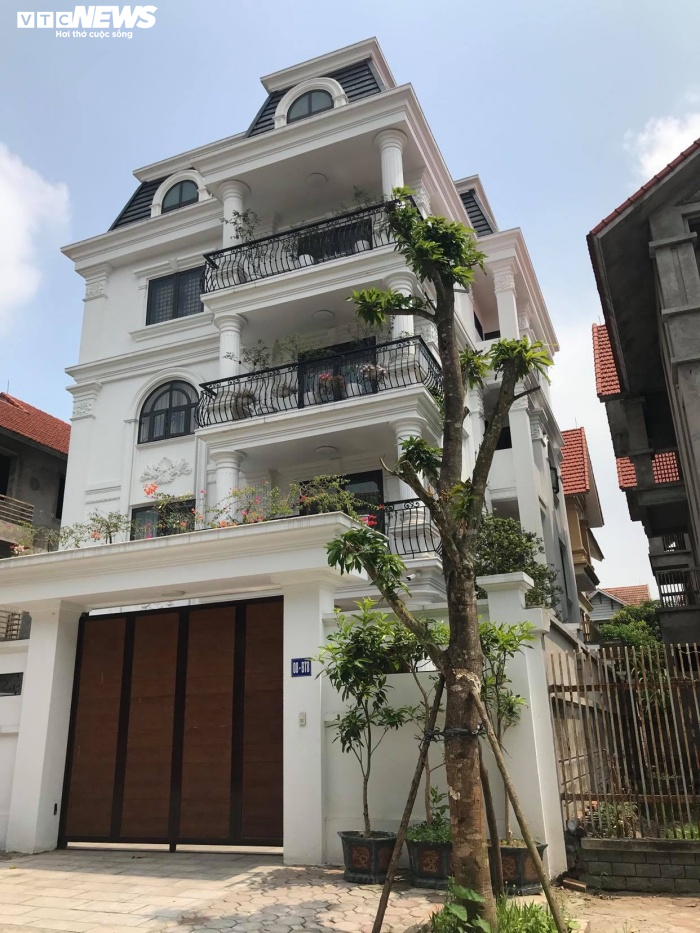 Cận cảnh nhiều biệt thự 'khủng' xây sai phép tại khu đô thị Vân Canh - 9