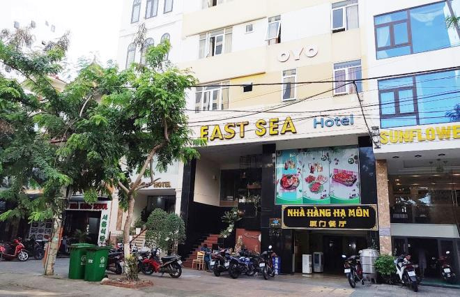 Tiếp tay cho người nước ngoài nhập cảnh trái phép là phản quốc hại dân - 1