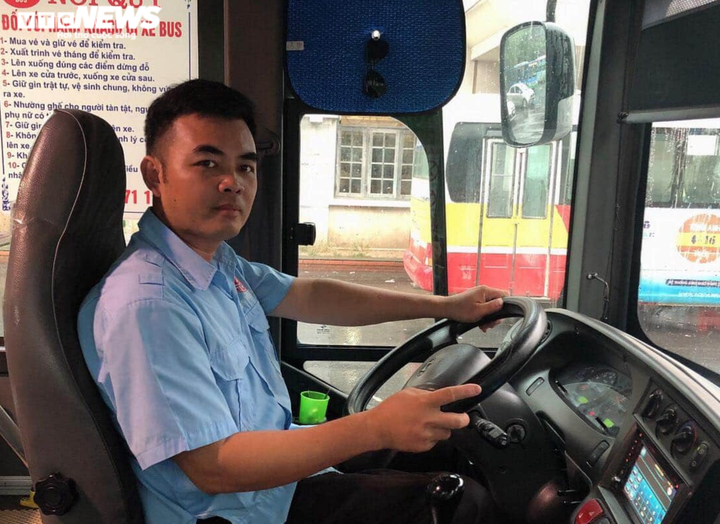 Xe dù, bến cóc tung hoành Bắc Ninh, công an huyện nói không có thẩm quyền xử lý - 6