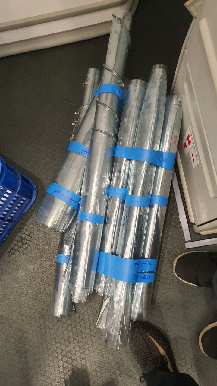 Bên trong máy bay đưa người Việt từ Guinea Xích đạo hồi hương - 10