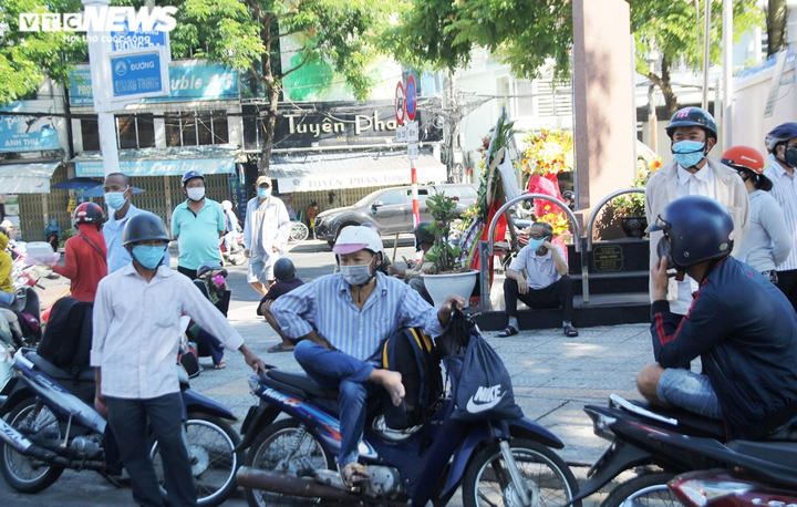 Cận cảnh khu phong tỏa 3 bệnh viện lớn giữa trung tâm Đà Nẵng - 4