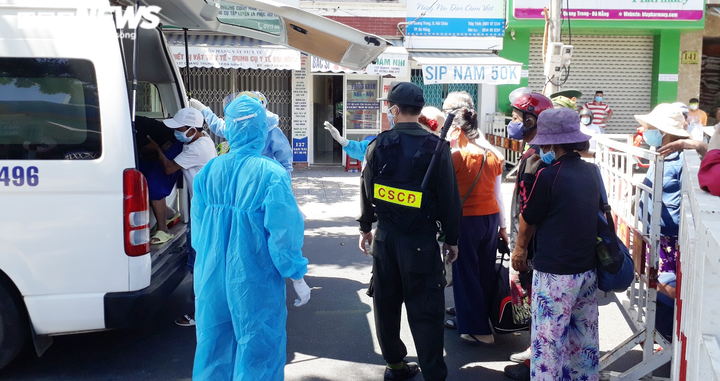 Cận cảnh khu phong tỏa 3 bệnh viện lớn giữa trung tâm Đà Nẵng - 9