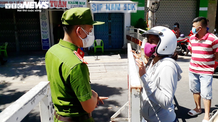 Cận cảnh khu phong tỏa 3 bệnh viện lớn giữa trung tâm Đà Nẵng - 1