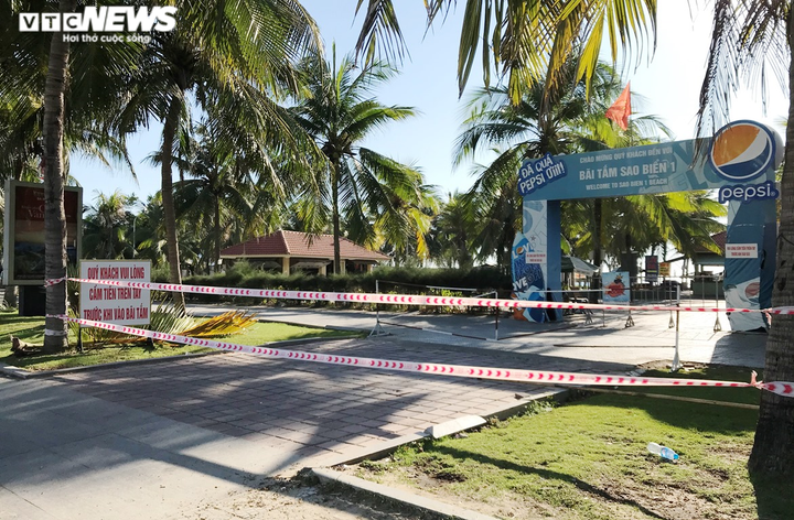 Đà Nẵng vắng lặng trong ngày đầu giãn cách xã hội - 2