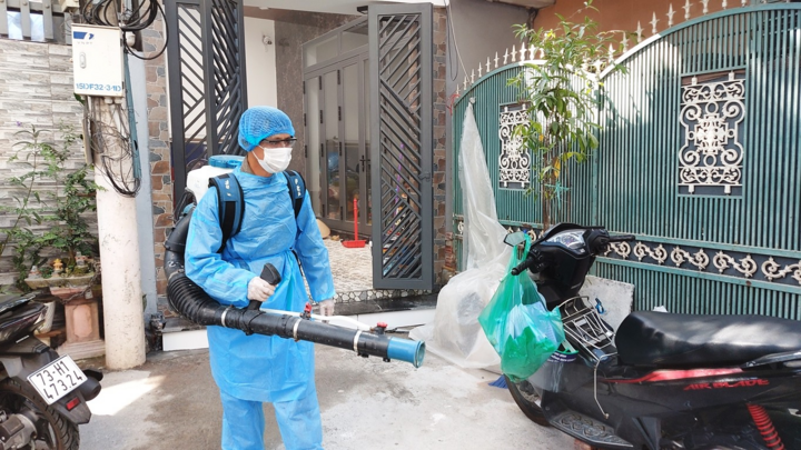 Thêm 8 ca mắc COVID-19 tại Đà Nẵng - 1