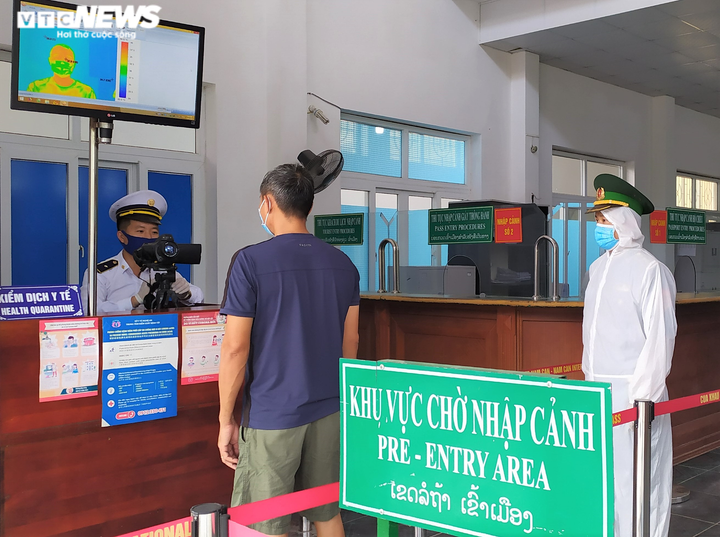 Bộ đội biên phòng Nghệ An tuần tra thâu đêm, ngăn nhập cảnh trái phép - 15