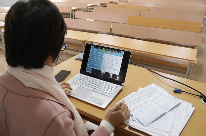 Trường đầu tiên ở Hà Nội cho sinh viên học online từ năm học tới - 1