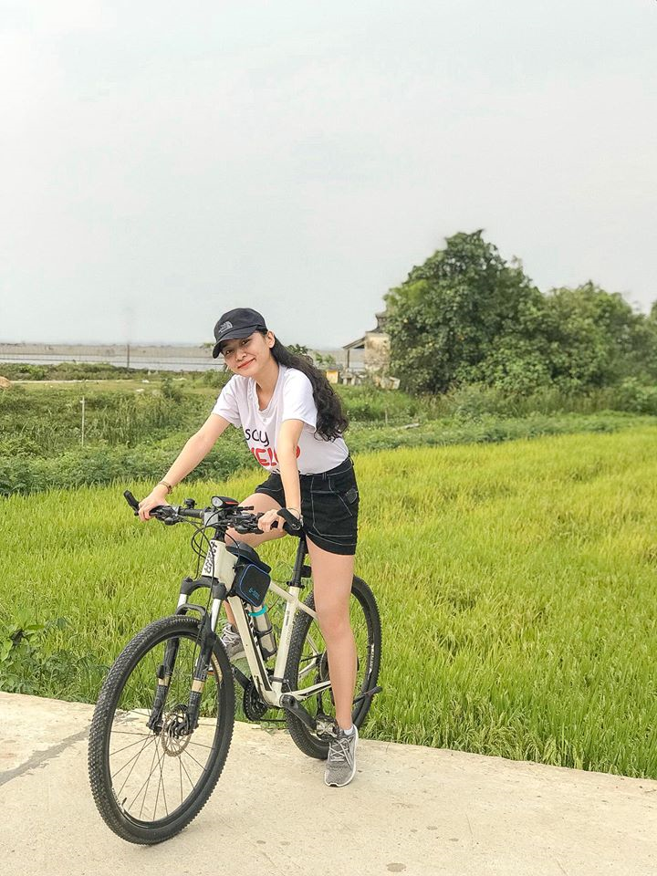 Hoa khôi Đại học Huế giỏi tiếng Anh, ước mơ làm cô giáo - 10