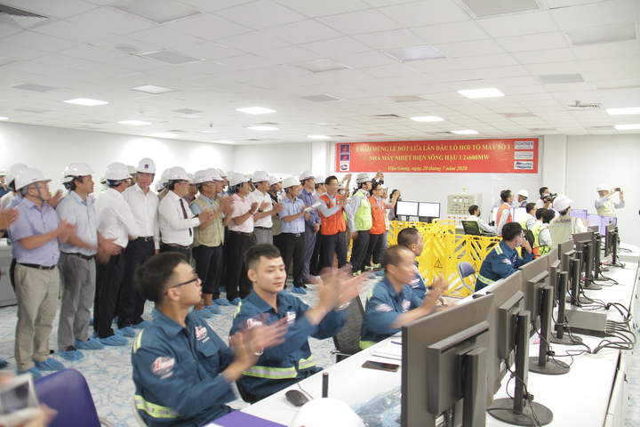 PVN nỗ lực vượt khủng hoảng 'kép', đưa các dự án về đích đúng tiến độ - 1