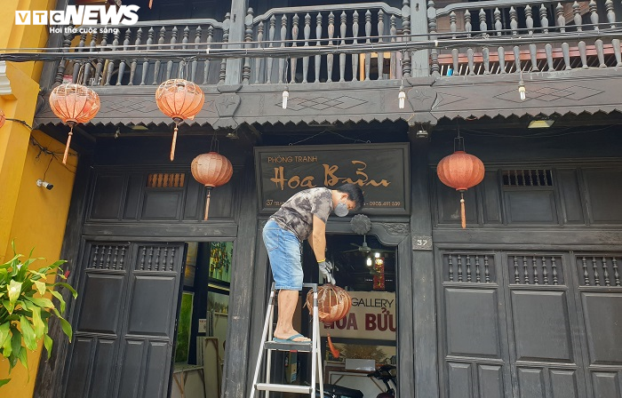 Ảnh: Phố cổ Hội An trước ‘giờ G’ thực hiện cách ly xã hội - 7