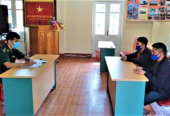 Bộ đội biên phòng Nghệ An tuần tra thâu đêm, ngăn nhập cảnh trái phép - 12