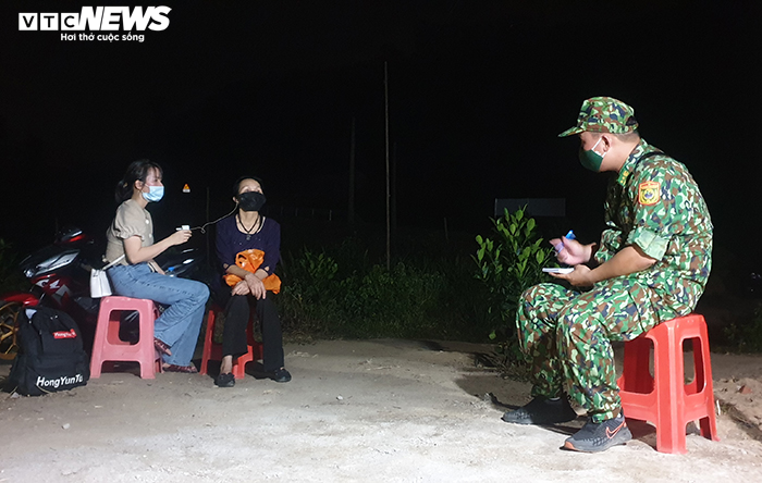 Lính biên phòng ròng rã 4 tháng trực xuyên ngày đêm ngăn nhập cảnh trái phép - 7