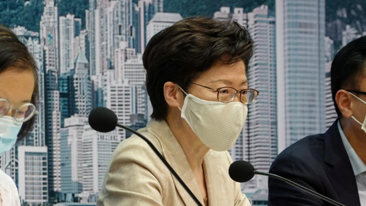Hong Kong hoãn bầu cử vì COVID-19 - 1