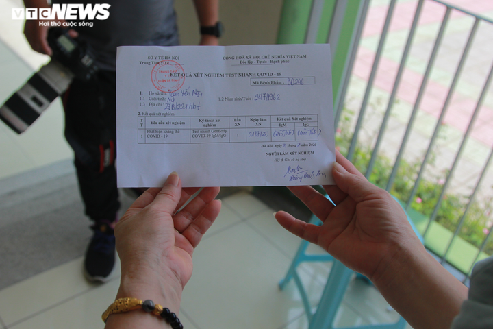 Ảnh: Người Hà Nội kéo nhau đi xét nghiệm COVID-19 sau chuyến du lịch Đà Nẵng - 8