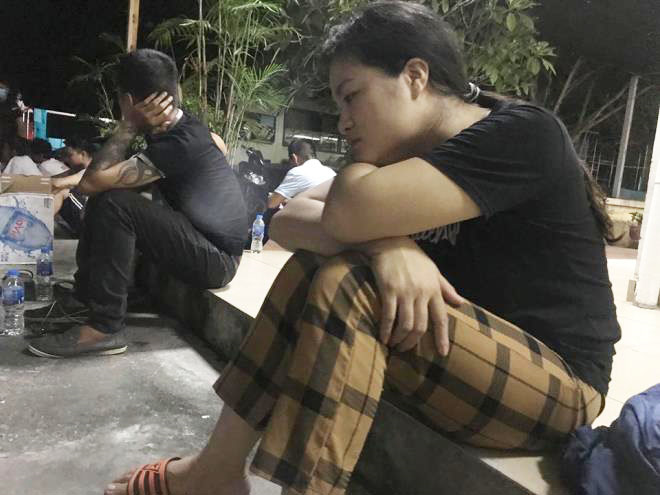 Gãy thang lắp kính, 4 người chết: 'Ngày mất, cha tôi chưa được ăn hạt cơm nào' - 2