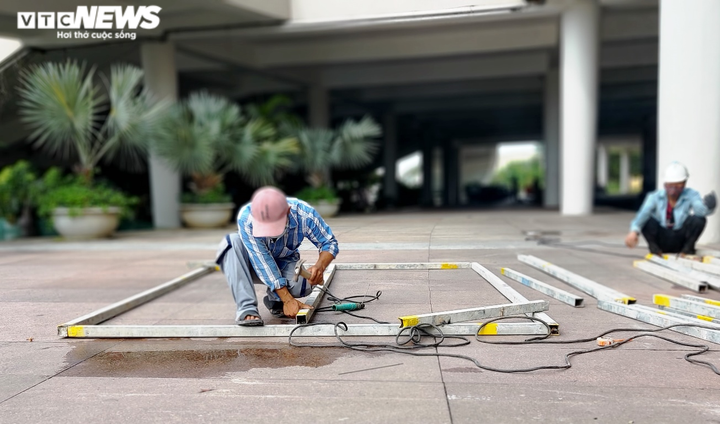 Chỉ 4 ngày, ‘đĩa bay’ hơn 94.000 m2 ở Đà Nẵng sẽ thành bệnh viện dã chiến - 6