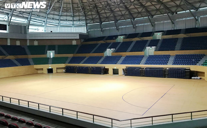 Chỉ 4 ngày, ‘đĩa bay’ hơn 94.000 m2 ở Đà Nẵng sẽ thành bệnh viện dã chiến - 9