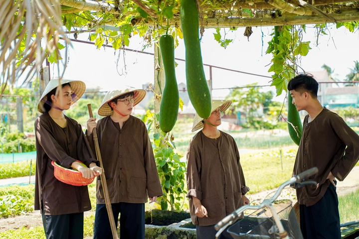 Mạc Văn Khoa ước làm hoa hậu, Tiểu Vy phản ứng bất ngờ - 2