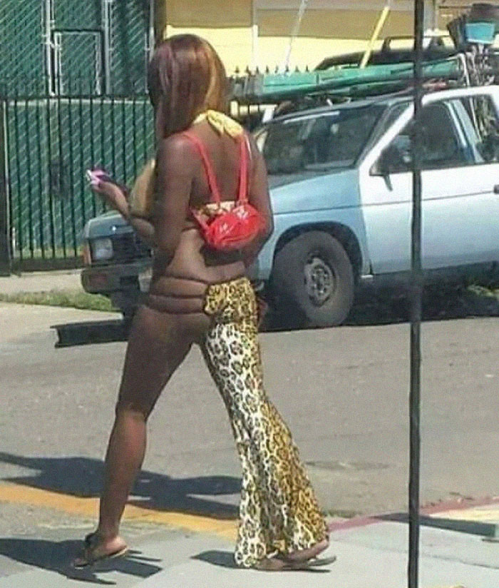 Nổi tiếng trên mạng nhờ những thiết kế đồ dùng xấu xí, dị hợm - 8