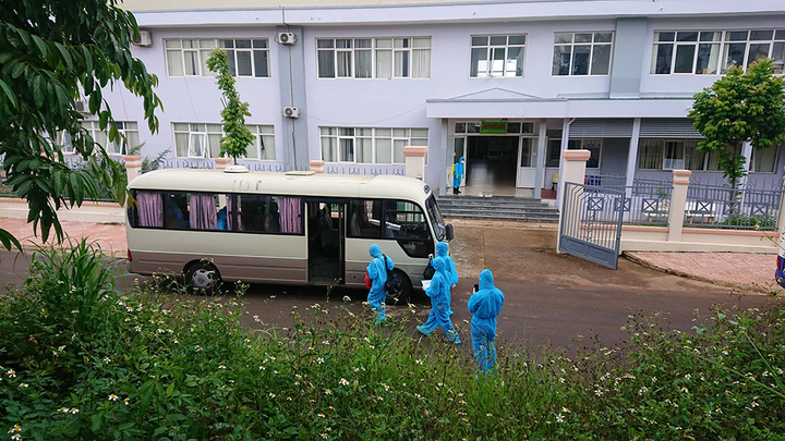 Thêm 2 trường hợp dương tính SARS-CoV-2 ở Đắk Lắk - 1