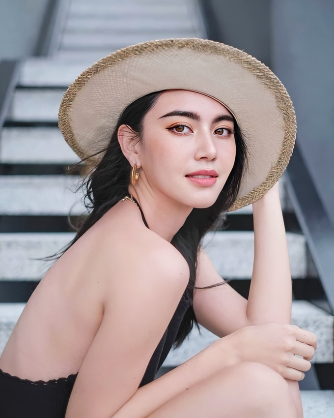 Ảnh: Nhan sắc đời thường xinh đẹp của sao 'Tình người duyên ma' - 3