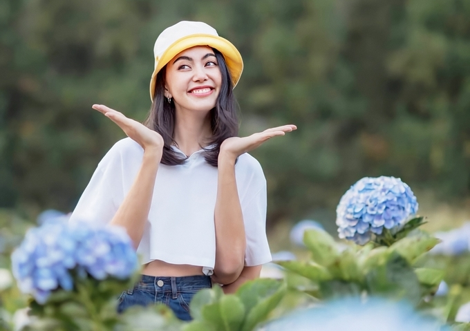 Ảnh: Nhan sắc đời thường xinh đẹp của sao 'Tình người duyên ma' - 6