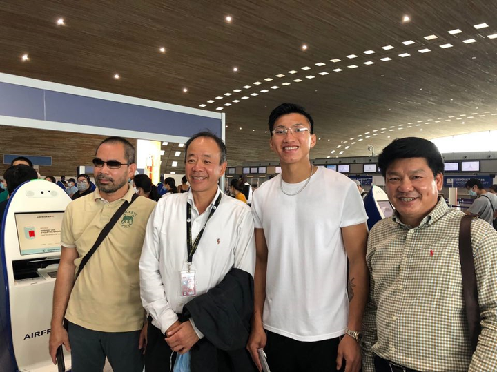 Đưa gần 280 công dân Việt Nam từ châu Âu và châu Phi về nước - 1