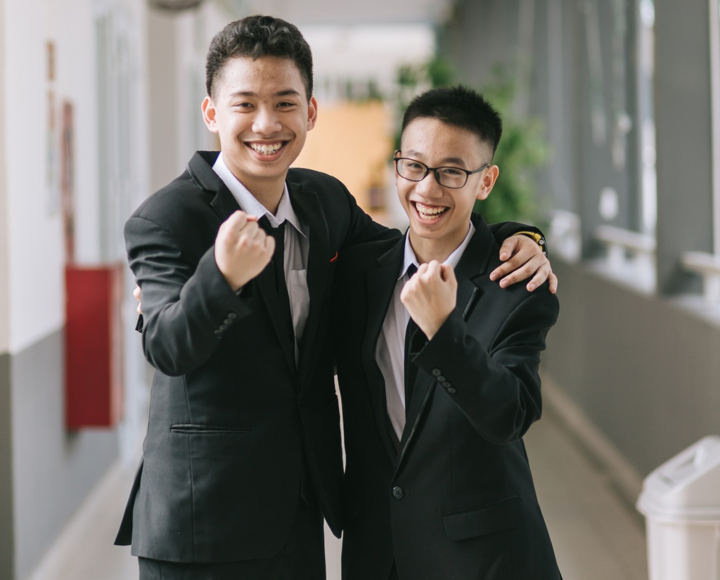 Nam sinh 10X Hà Nội đỗ 4 trường chuyên - 1