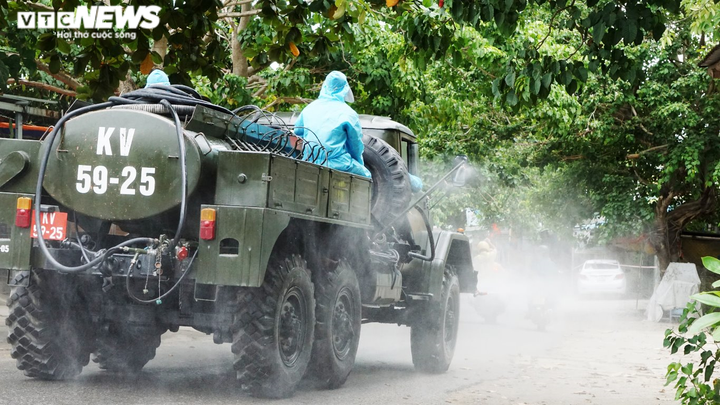 15 bệnh nhân mới mắc COVID-19 đã đi đâu trước khi xác định dương tính nCoV? - 1