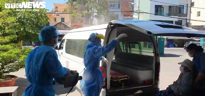 15 bệnh nhân mới mắc COVID-19 đã đi đâu trước khi xác định dương tính nCoV? - 2