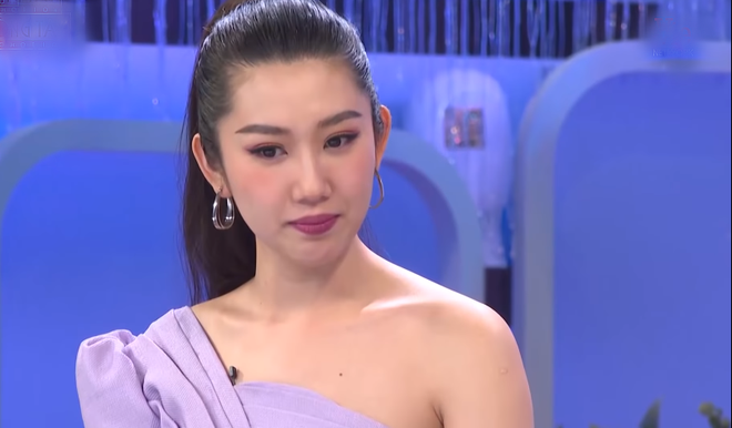 Thúy Ngân bị người yêu đầu đập vỡ 5 điện thoại, chở vào nghĩa địa đe dọa - 1