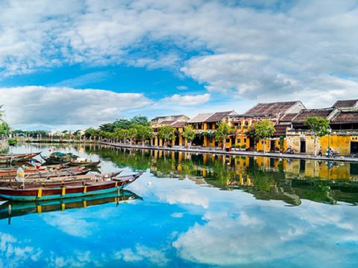 Khách ồ ạt hủy tour vì COVID- 19, ngành khách sạn lao đao theo du lịch - 1