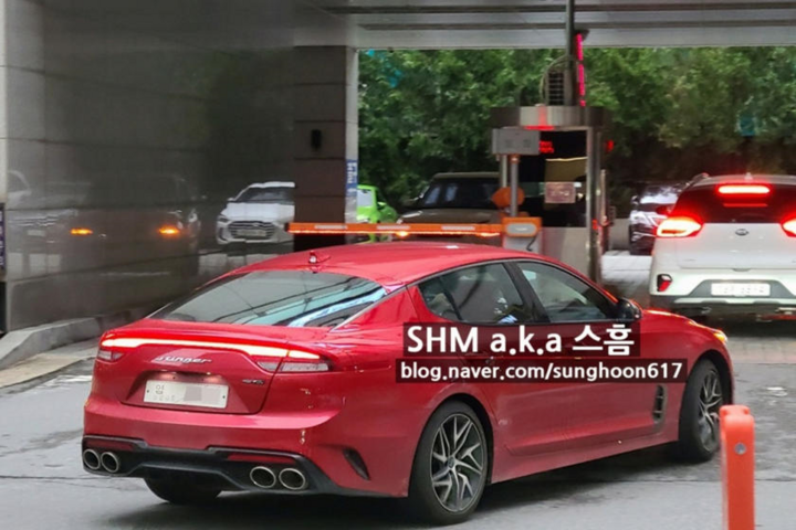 Kia Stinger 2021 đẳng cấp thoát mác 'xe giá rẻ' - 2