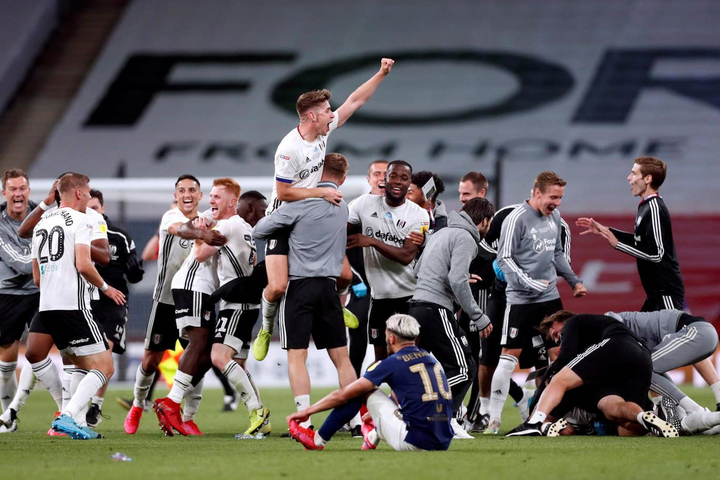 Thắng trận đấu đắt giá nhất thế giới, Fulham trở lại Ngoại Hạng Anh - 4