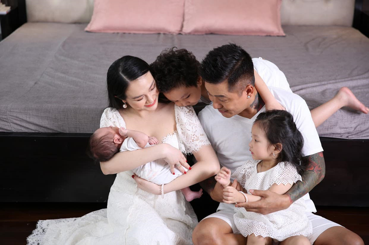 Hương Baby bất chấp nguy hiểm tính mạng khi sinh thêm con cho Tuấn Hưng - 2
