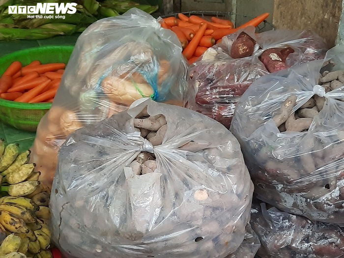 Giữa đại dịch COVID-19, thú ở Thảo Cầm Viên ăn uống thế nào? - 9