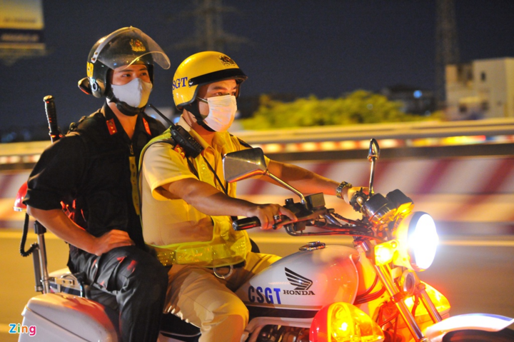CSGT TP.HCM phạt nặng 'ma men' tái phạm - 2