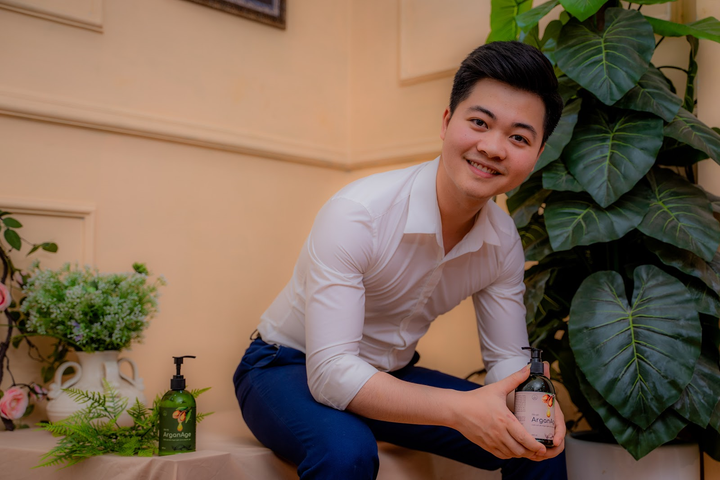 Giải mã sức hút của dầu gội thảo dược ArganAge với dân văn phòng - 4