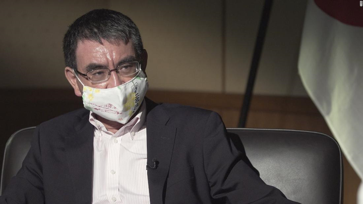 Bộ trưởng Quốc phòng Nhật: Trung Quốc có thể trả giá đắt về vấn đề Biển Đông - 1