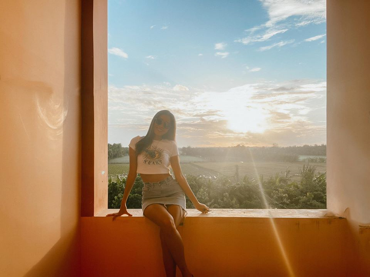 Người mẫu Minh Tú: 'Đi cách ly mà như nghỉ dưỡng ở resort' - 3